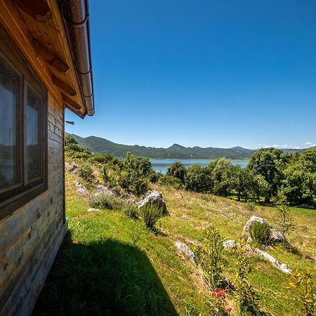 Boljesestre Lake Retreat Golubovci Extérieur photo